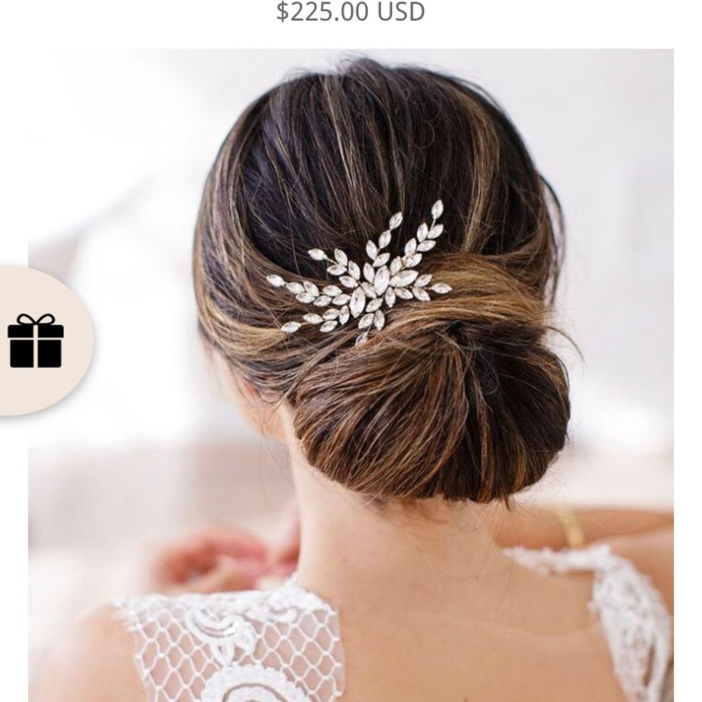 Brides and Hairpins Isadora Crystal Hair Clip